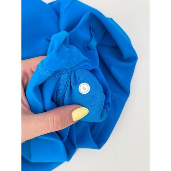 lululemon poolside blue wunder train bikers - size 6, 6" inseam - Picture 5 of 5